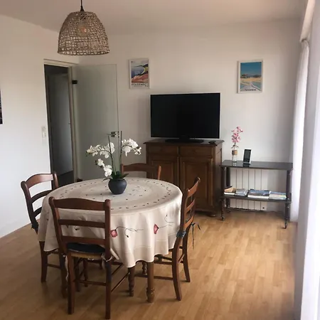 Entierement Renove Avec Vue Sur Le Bassin Et St Yves Parking Prive Arcachon