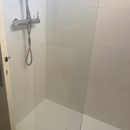 Apartamento Entierement Renove Avec Vue Sur Le Bassin Et St Yves Parking Prive