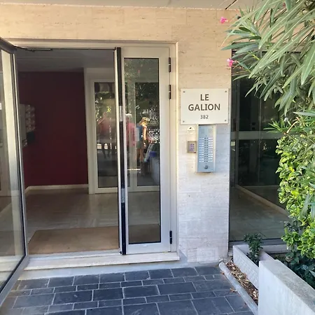 Center Apartment, Bay View, Free Parking Arcachon