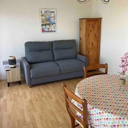 Center Apartment, Bay View, Free Parking