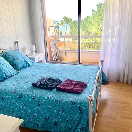 Entierement Renove Avec Vue Sur Le Bassin Et St Yves Parking Prive * Аркашон