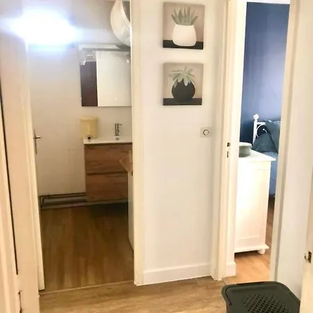 Entierement Renove Avec Vue Sur Le Bassin Et St Yves Parking Prive Апартаменты