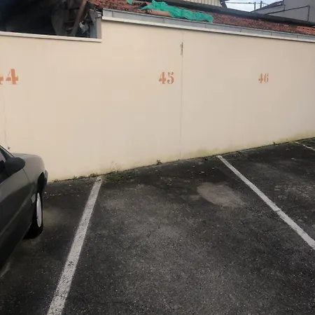Апартаменти Entierement Renove Avec Vue Sur Le Bassin Et St Yves - Parking Prive
