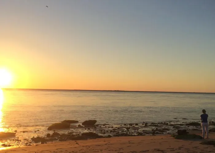 Entierement Renove Avec Vue Sur Le Bassin Et St Yves Parking Prive * Аркашон