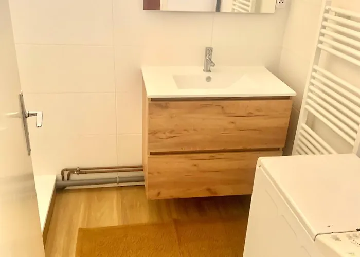 Entierement Renove Avec Vue Sur Le Bassin Et St Yves Parking Prive * Аркашон