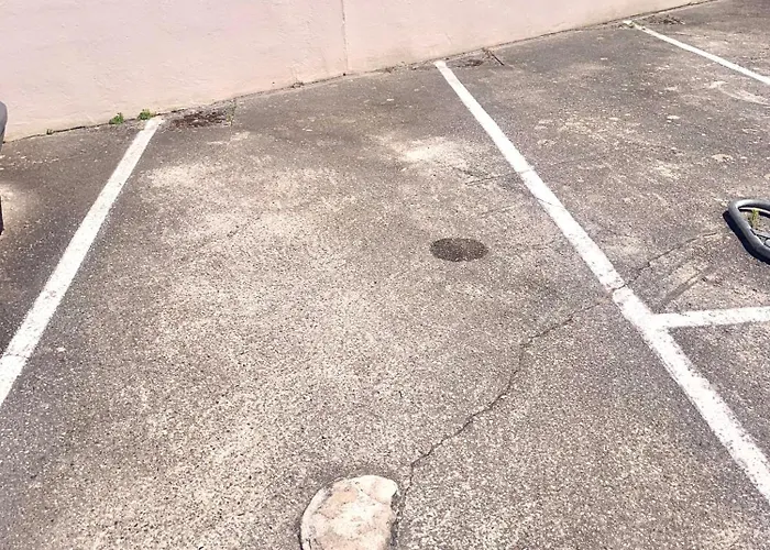 아파트 Entierement Renove Avec Vue Sur Le Bassin Et St Yves Parking Prive